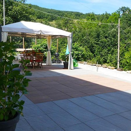 Casa Valtaro Apartment Борго Вал ди Таро Екстериор снимка